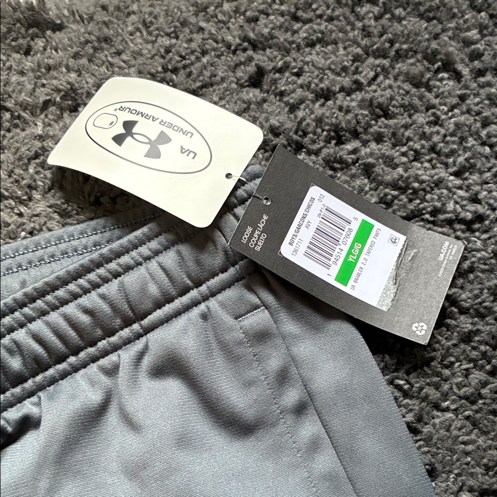 Under Armour Charcoal Athletic Pants New with Tags - Picture 3 of 3